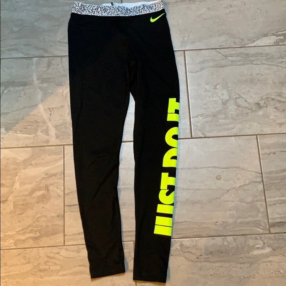 Nike Black Leggings with Neon Yellow 'Just Do It'